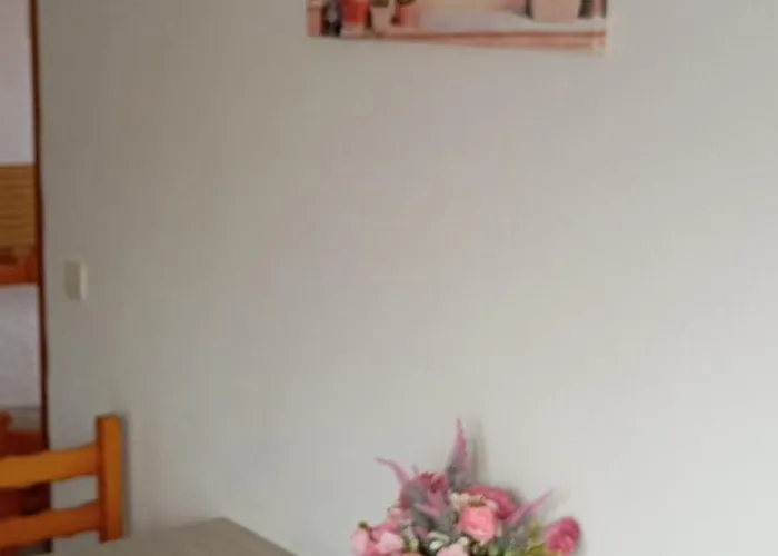 Elena 1 Apartment *