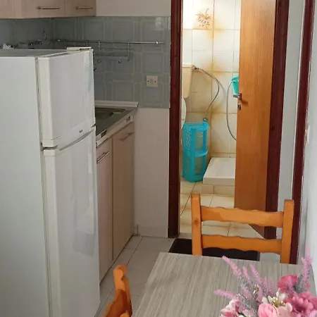 Elena 1 Appartement Kávos